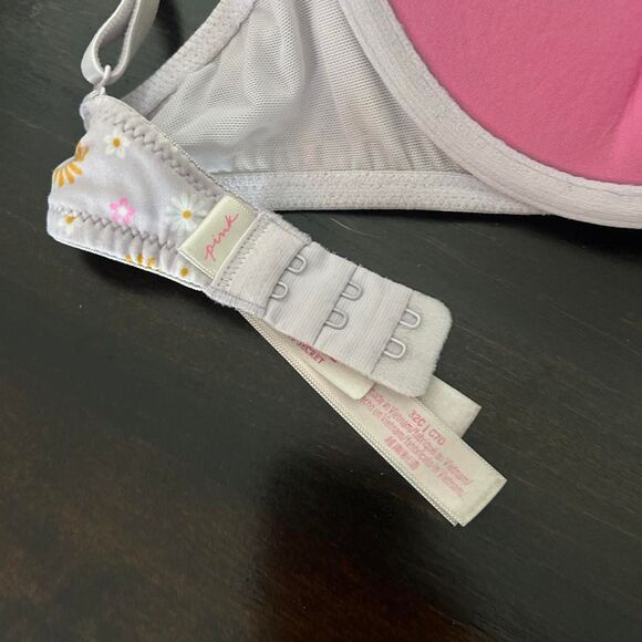Pink Victoria’s Secret Daisy print bra 32C super push up bombshell padding - Picture 4 of 8